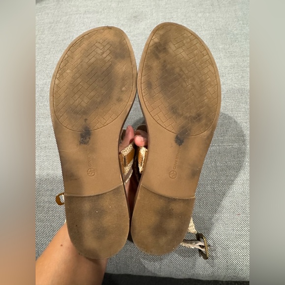 Giani Bernini Tan and Cream Sandals - Picture 5 of 5